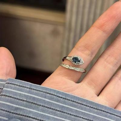 Full Of Diamonds, Spirit Snake Imitation Zircon Ring, Female Design Cold Wind Ring, Light Luxury High-End Feeling Tail Ring