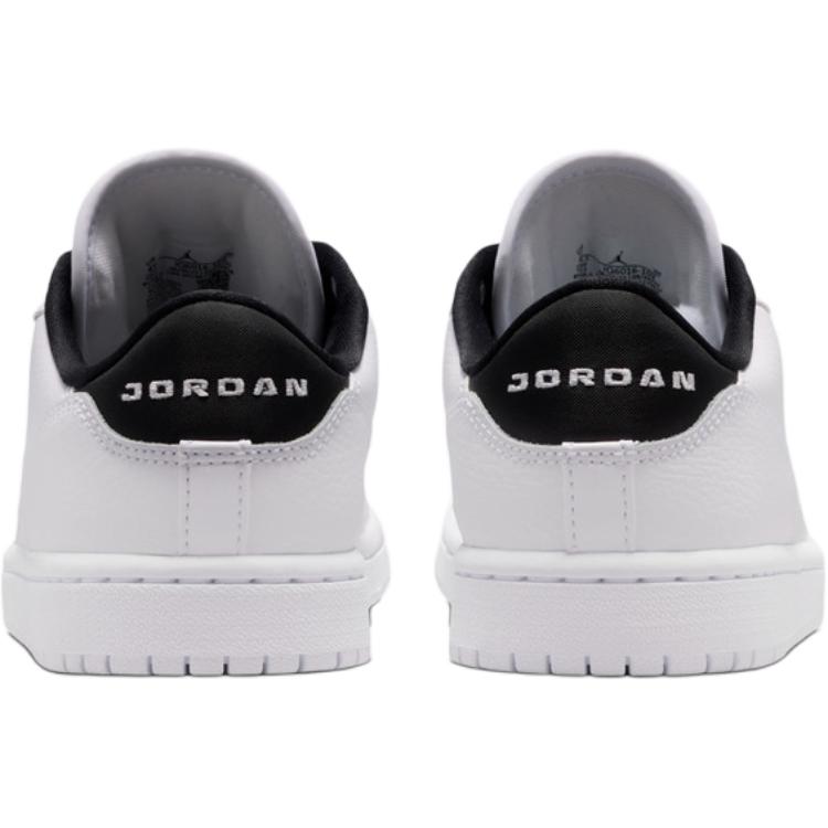 Jordan Court Connect Comode Versatili Basse Scarpe da Basket per Bambini Unisex Scarpe da Basket Nero Bianco Rosso IQ6016-102