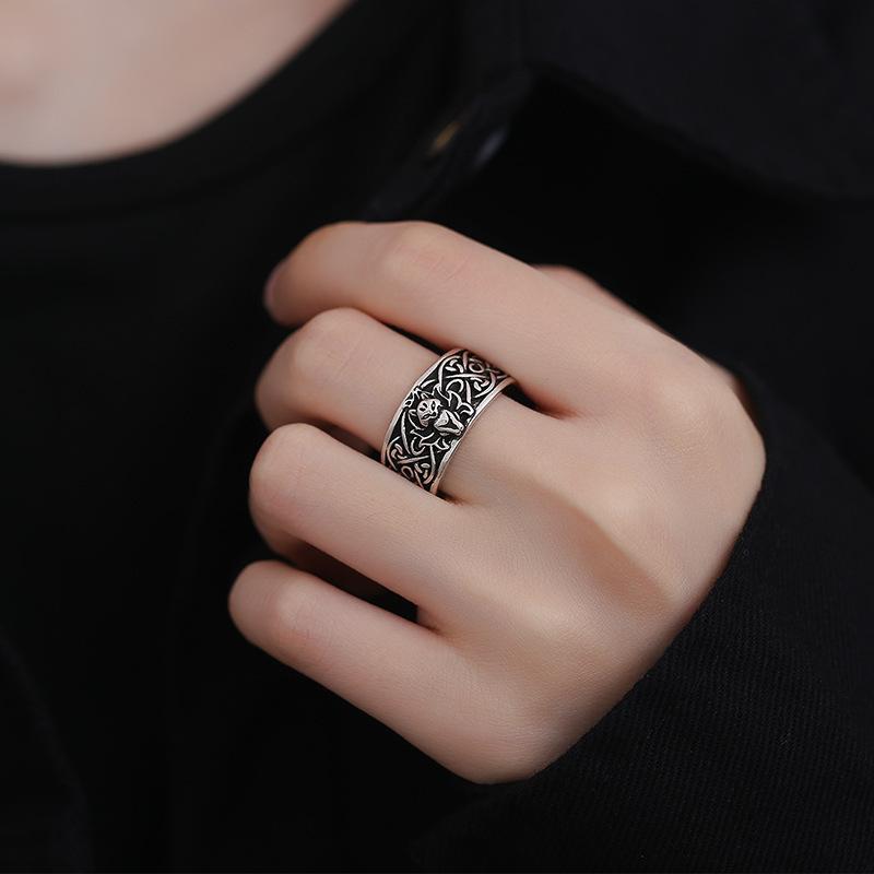Fashionable Cartoon Nine-tailed Fox Ring for the Same Craftsmanship and Cold Style Simple Hand Jewelry