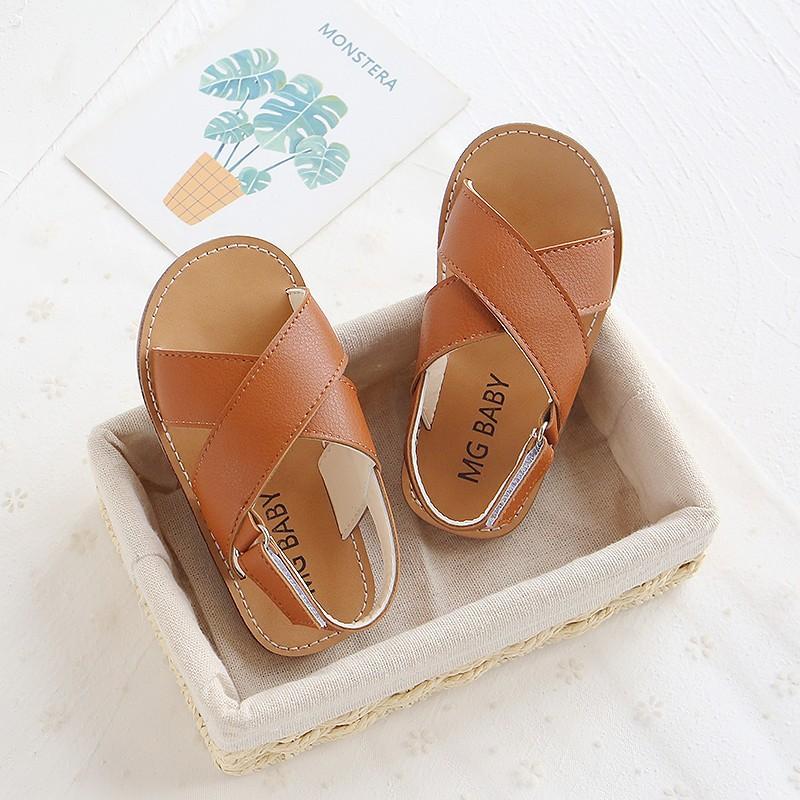 

Summer Children Sandals Cross-Band Classic Solid Color Kids Sliders Pu Leather Plain Design Light Boys Girls Slippers 21-30 23