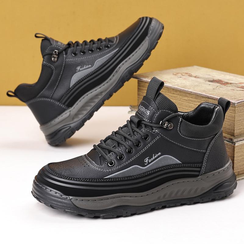 Fashion 2024New Fashion Men Casual Flat Designer Walking Shoe Outdoor Antiskid Platform Sneakes Genuine Leather Lace Up Vulcanized Shoes