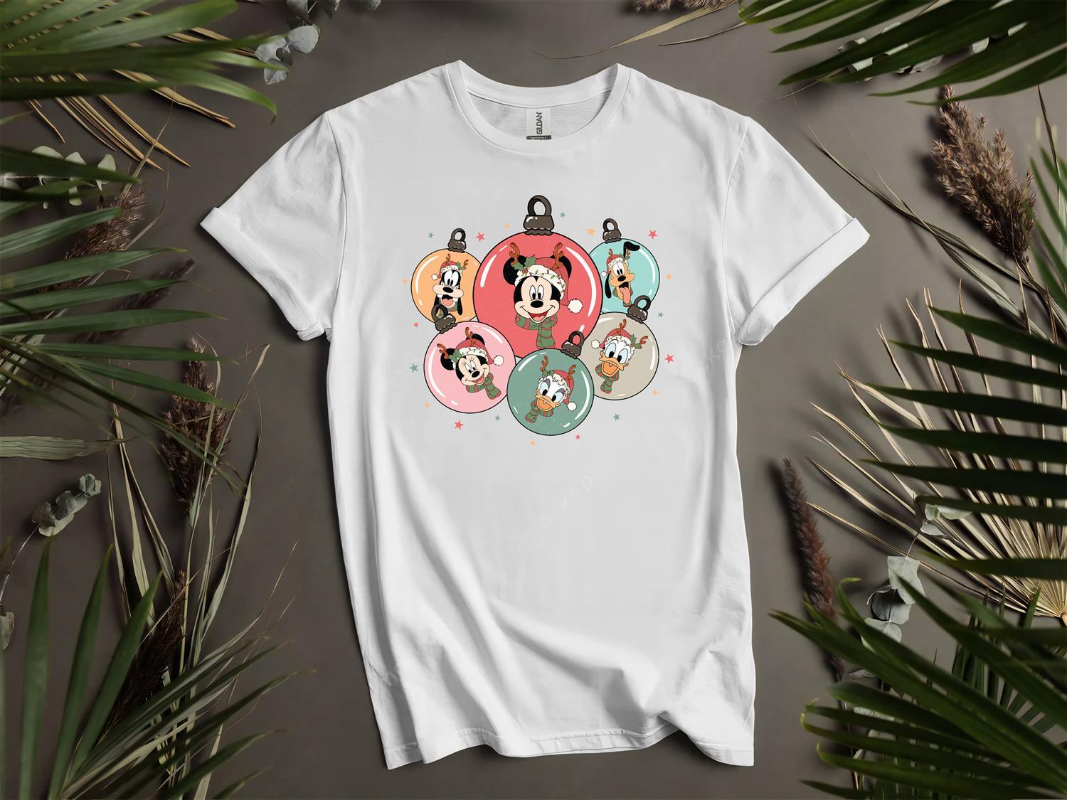 Mickey s Friends Christmas Balloon T-shirt T shirt Men Women Unisex Tshirt L24 M