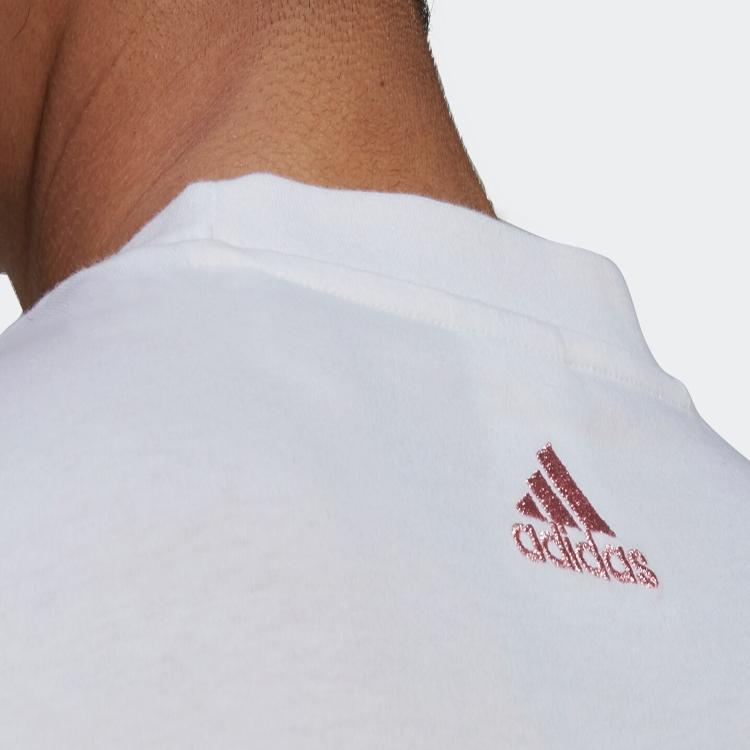 adidas T Shirts Women's White Crew Neck Moderate Straight Fit HB7128