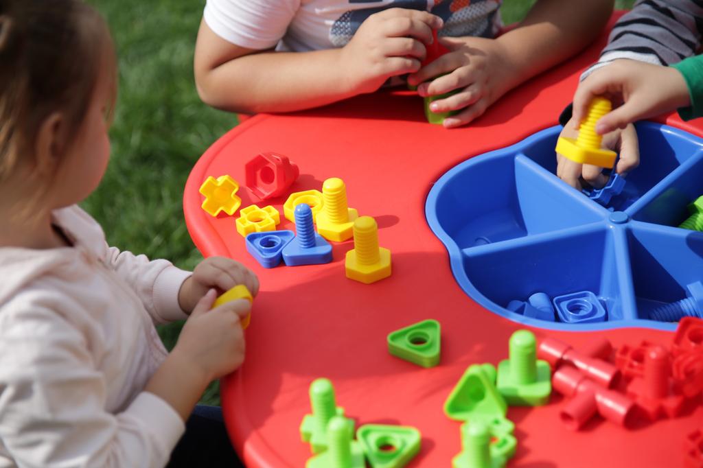 Educational Building Blocks Screw King 64 Pieces
