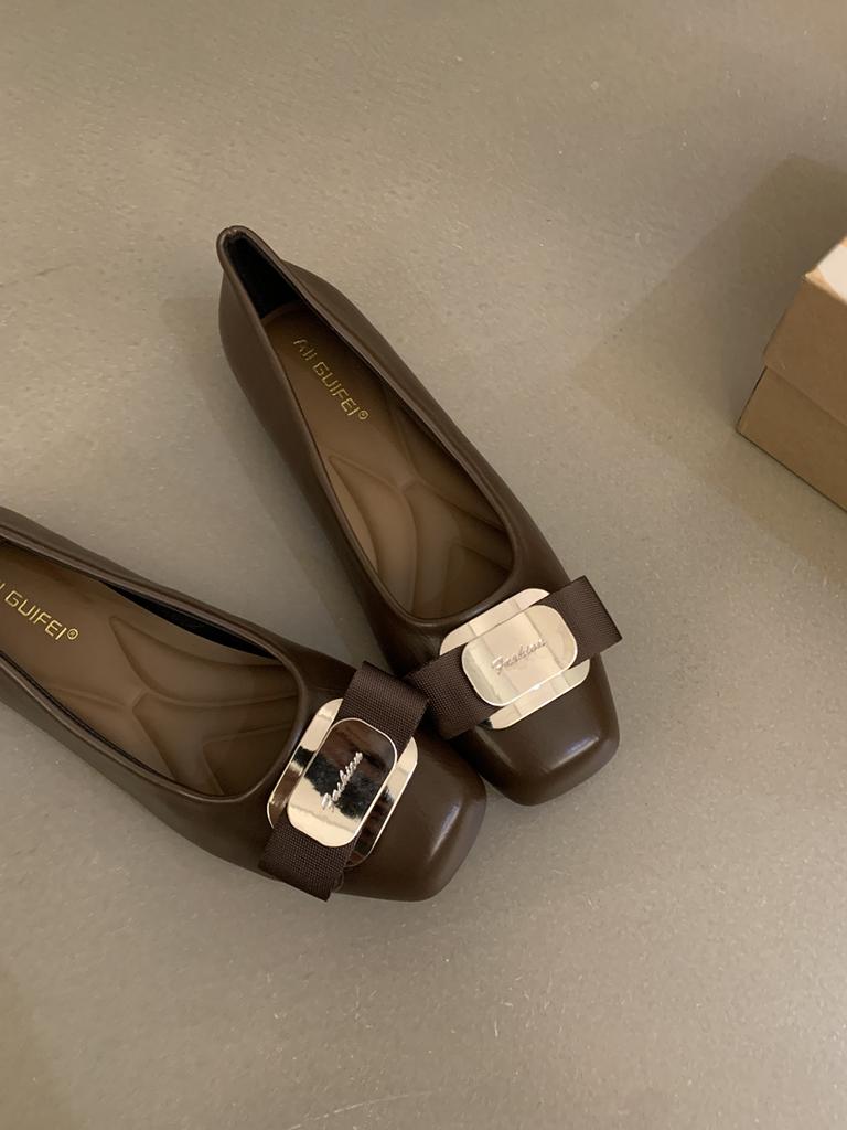 Celebrity Style Silver Small Leather Shoes Women'S Silver Buckle Pedal Beanie Shoes Spring And Summer Wear Mary Jane Single