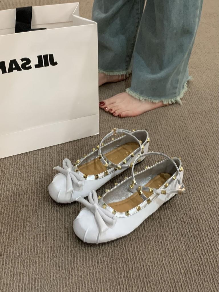 Xieyiren Fairy Rivet Ballet Shoes Girl 2025 Summer and Autumn New Bow Evening Wind Heightening Ladyshoes Single Shoes