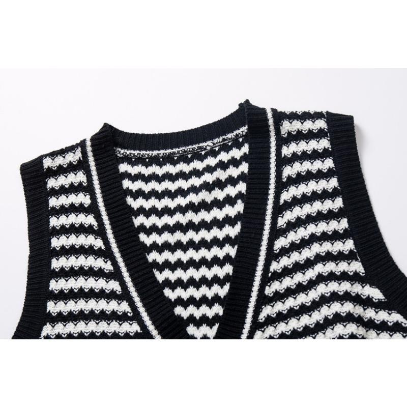 Spring and Autumn Women's Waistcoat Striped Knit Cardigan Sweater Vest