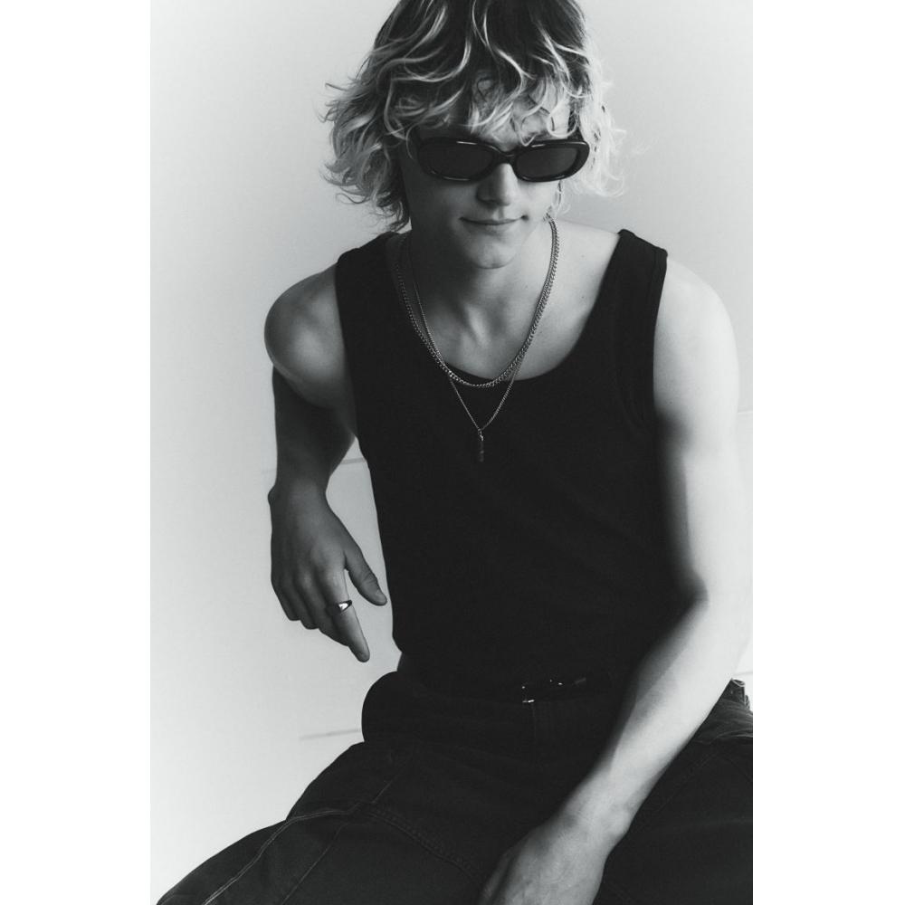 H M sliM Fit Ribbed Sleeveless Top Black