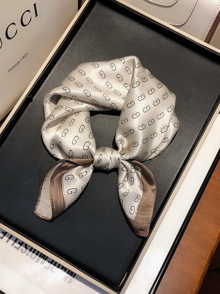 53*53cm Moteskjerf dame simulert silke firkantskjerf pannebånd