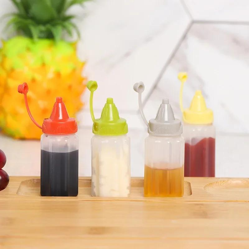 4Pcs/Set Mini Squeeze Bottles Ketchup Condiment Sauce Bottle Honey Mustard Salad Dressing Sauce Bento Container Kitchen Tool