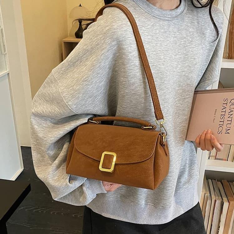 Borsa quadrata opaca da donna a spalla/sottobraccio
