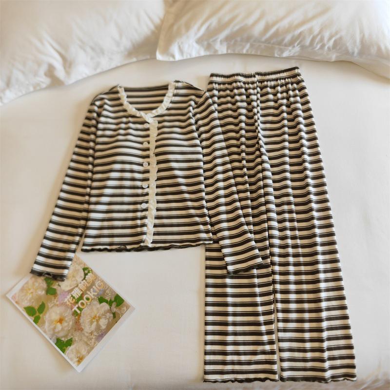 

Женский полосатый хлопковый пижамный комплект с нагрудной вставкой - Длинный рукав, Пряжа окрашена, Корейский стиль M