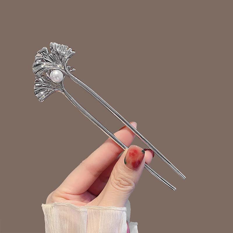 Fashion Metal Ginkgo Leaf Hair Stick For Women Elegant U Shape Simulated Pearl Tassels Hairpin Headwear Hair Accessories