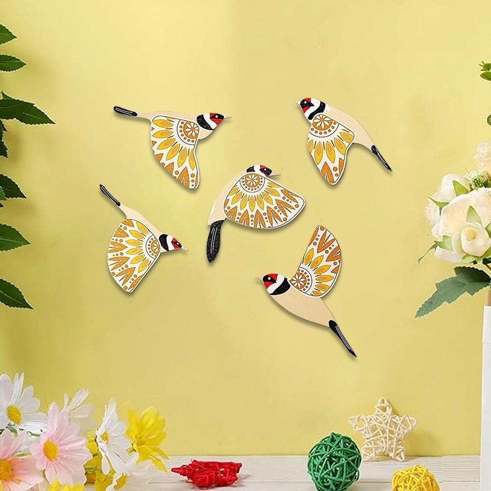 5pcs Modern Wall Hanging Bird Wall Decor Indoor Outdoor Home Decor Wooden Bird Wall Art Gift Wooden Bird Ornaments Garden