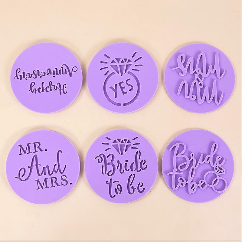 Bride To Be Wedding Cookie Embossed Stamp Mr Mrs Love Biscuit Mould Valentines Day Party Supplies Bridal Shower DIY Baking Tools