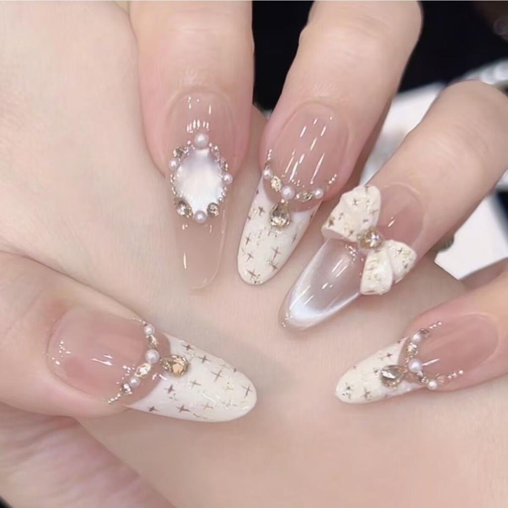 Purely handmade wearing nail small fragrant wind pure desire wind long white nail piece finished nail patch flash handmade nail