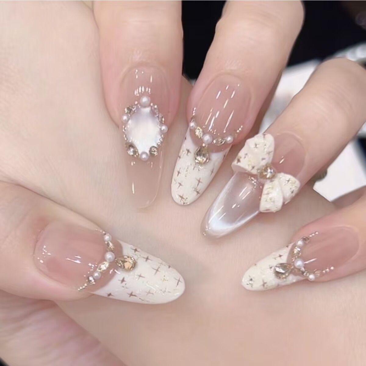 Pure handmade cream Xiaoxiangfeng wearing nail light luxury nail patch finished nail patch nail patch bag xs