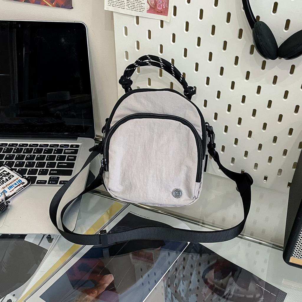 Crossbody bag new lightweight waterproof nylon shoulder bag male and female student bag handbag mobile phone small satchel