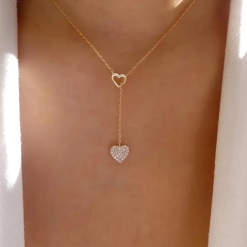 

Love Rhinestone Pendant Necklace Women s Light Luxury Heart-shaped Hollow Clavicle Chain Fashion Trend Jewelry 1Pcs золотой