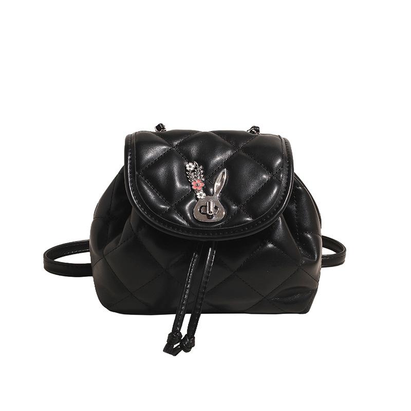 Casual Chain Backpack Women's New Fashion Small Backpack