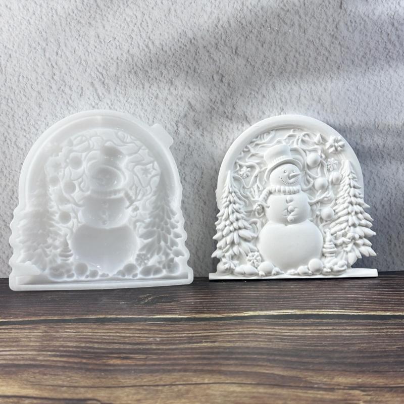 Christmas Candle Mould Winter Character Relief Casting Mould for Hanging Decoration, Holiday Gift Projects and Soap Candle Making