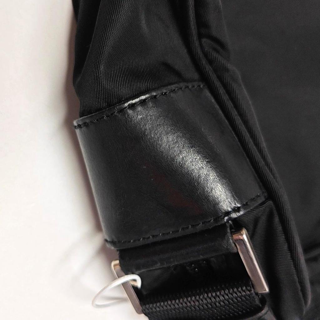 [Pre-Owned] Logo Fabric Messenger Bag - Very Good #1MQ6IR6