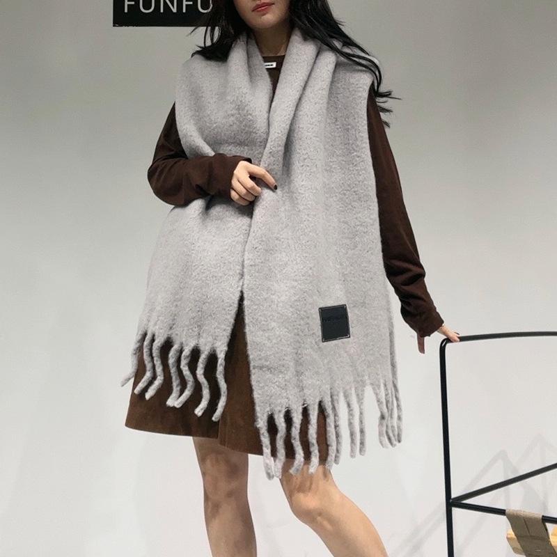 Autumn and winter Ankela red wool scarf women's new solid color thickened warm scarf high-end simple and versatile shawl
