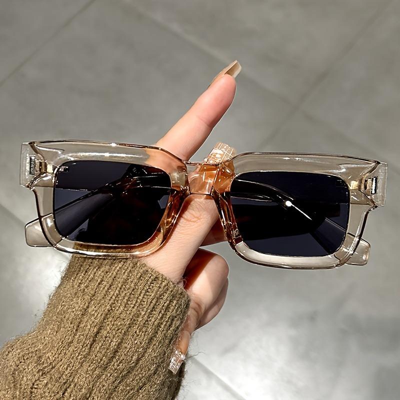 

Retro Small Rectangle Punk Sunglasses for Women Fashion Vintage Men Traveling Ins Design Trends Shades Eyewear