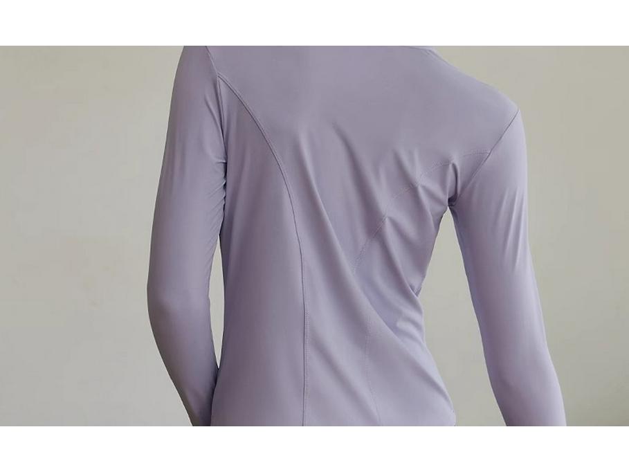 Women's Reflective Long Sleeve Yoga T-shirt - Night Run Fitness Top with Half-Zip Style for Autumn Running and Training