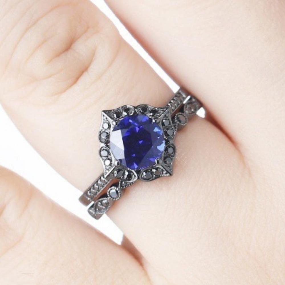 Luxury Women's Ring Creative Darth Vader Jewelry Couple Ring Simple Blue Diamond Flower Ring