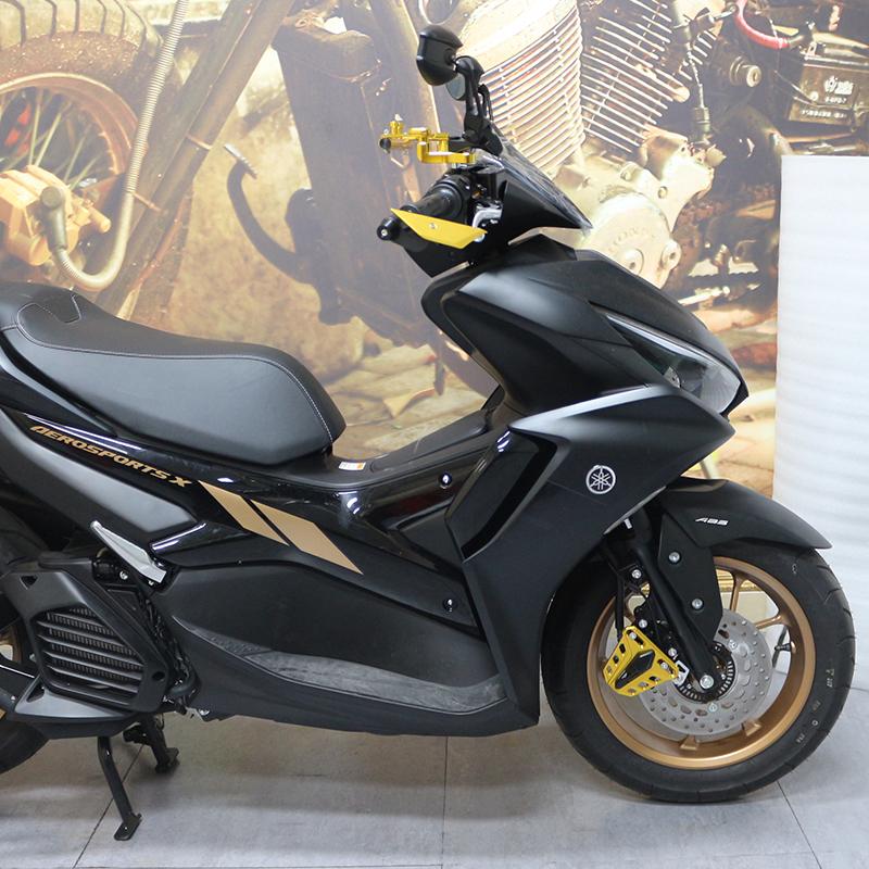 Motocykl CNC hliníkový kryt předního brzdového třmenu pro YAMAHA NMAX155 AEROX155 NVX155 NMAX 125 NVX 155 NMAX160