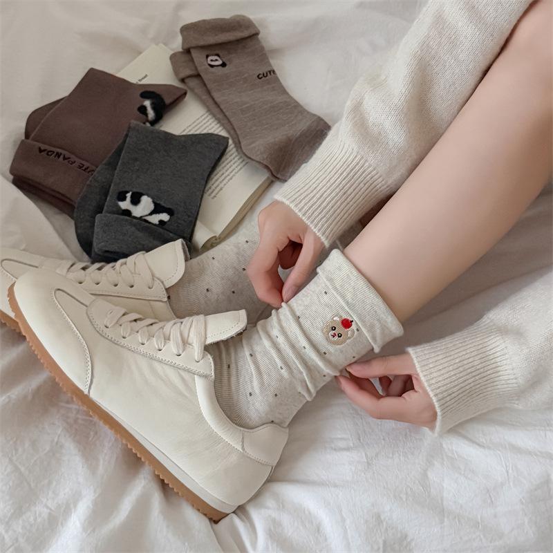Autumn and Winter Fringed Women's Mid-calf Socks, Trendy and Cute Bear Head Embroidery, Pure Cotton Pile Socks, Boneless and Versatile Socks