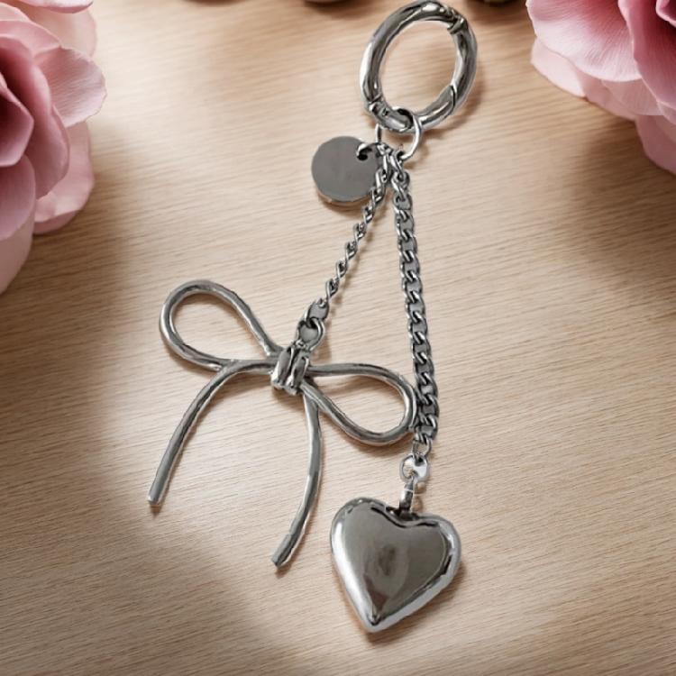 Delicate Heart Bowknot Pendant Keychain Simple Sophisticated Keyring Bags Accessory for Handbag and Phone Cases