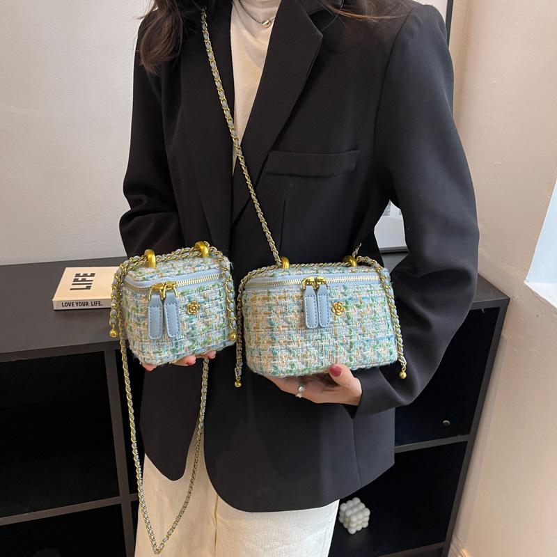 Strukturierte kleine Tasche Damen 2025 neu trendige Mode gestrickte Kette Umhängetasche Mini Bucket Bag