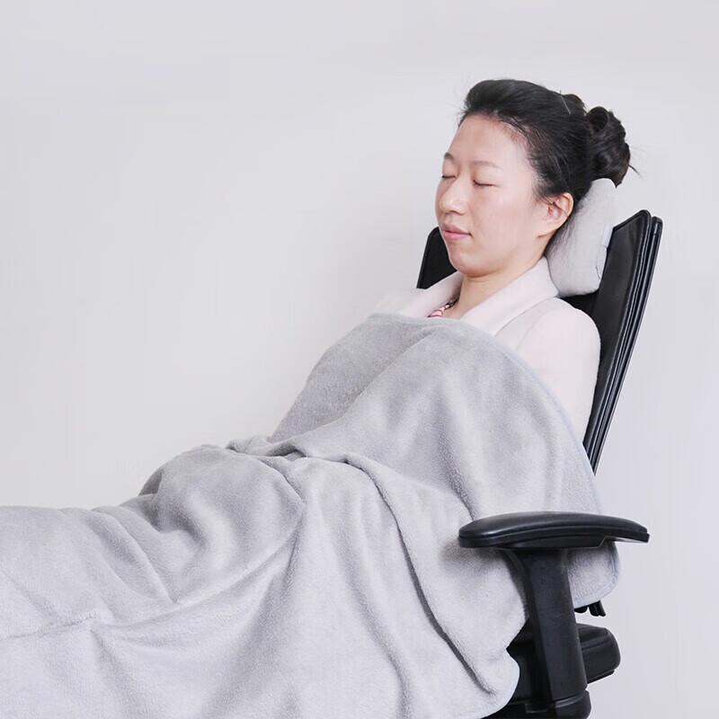 Breo Business Leisure Blanket with Massage Pillow