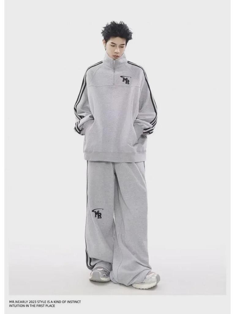 Men's Autumn American Retro Sports Suit: High-Street Stand-Up Collar Sweater and Trousers Two-Piece Set