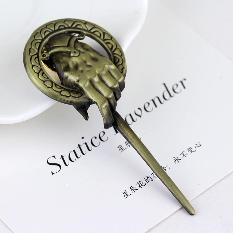 Europäische und amerikanische Film- & TV-Peripherie Königshand-Brosche Schmuck