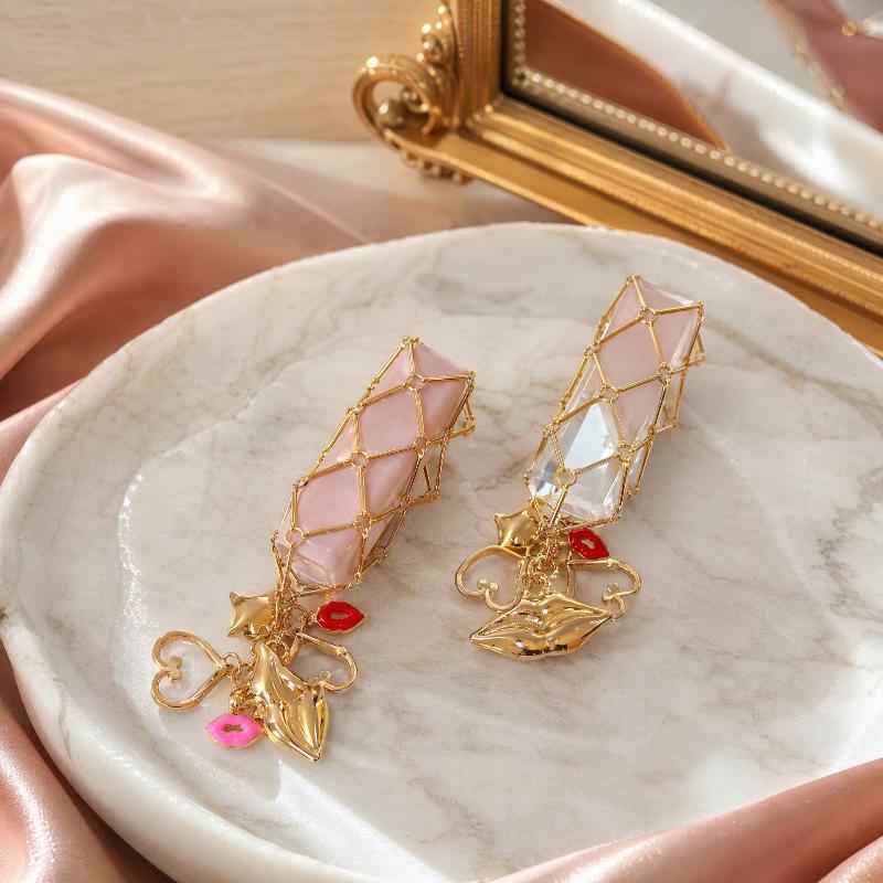 Fashion Metal Net Pocket Lipstick Bag Keychain Interchangeable Lip Balm Charm Fits Most Standard Lip Balm Lipstick Tubes