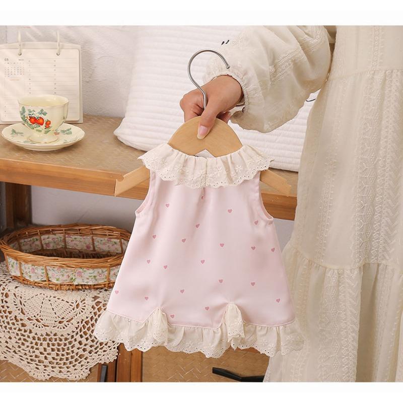Cute Lace Love Heart Sleeveless Baby Romper Summer Infant Casual Clothes