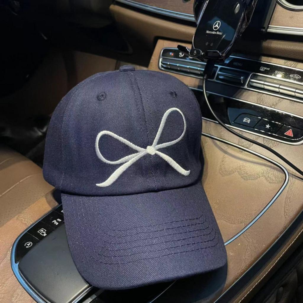 Women's Baseball Cap, Spring Hot-selling , Bow Embroidered Sun Hat, Fashionable And Versatile Cap