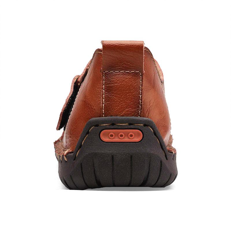 Men's Slip-On Comfortable Flat Bottom Leather Shoes Male Breathable Outdoor Casual Slip-Over Cowhide Walking Shoes Large Size