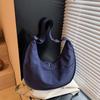 Canvas bag women's large-capacity new niche design sense summer shoulder messenger bag versatile commuter dumpling bag
