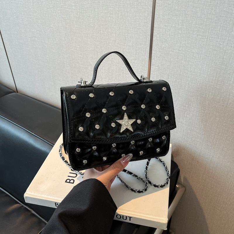 

Сумка-ланцюжок ромбоподібної форми жіноча 2025 нова модна модна рюкзак універсальна портативна маленька квадратна сумка чорний