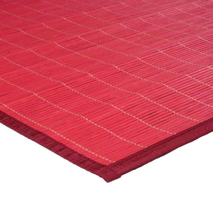 Tapis en bambou à lattes et ganse rouge 133x180