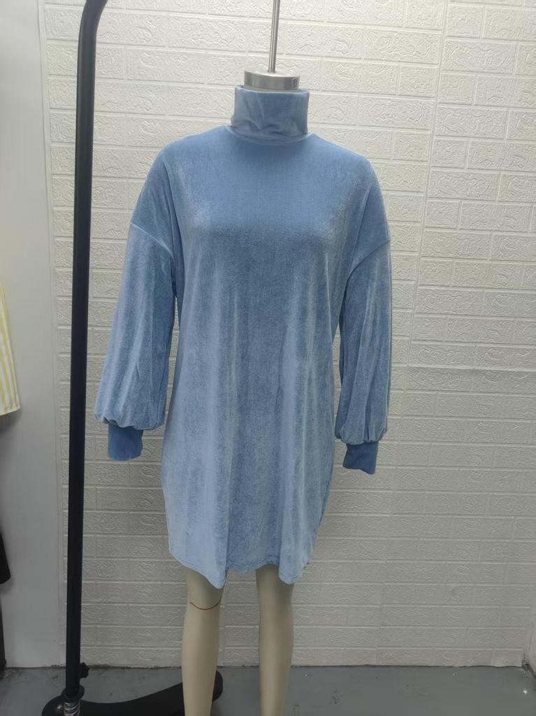 2026 Women's High Collar Golden Velvet Batwing Sweatshirt - European & American Style