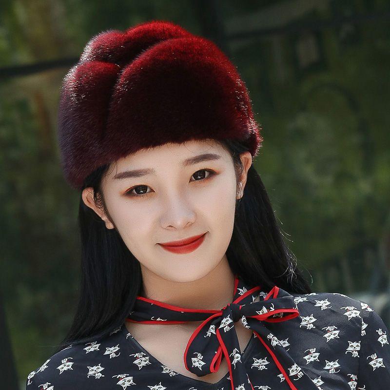 Fashionable Winter Hats for Middle-aged and Elderly Warm High-end Cold Weather Protection