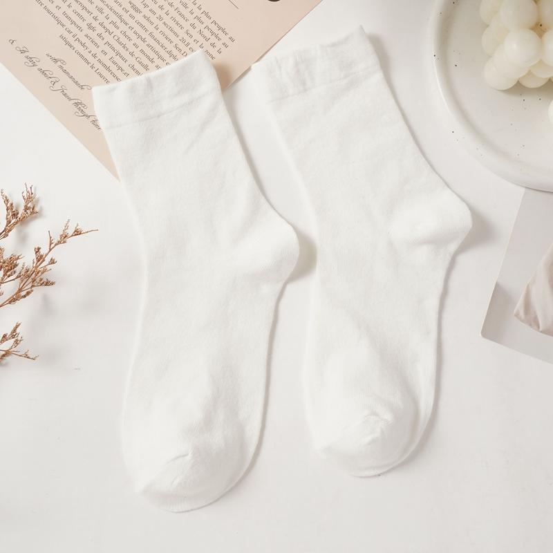 Versatile Solid Color Mid Tube Socks Japanese Casual Breathable Pile Socks Comfortable