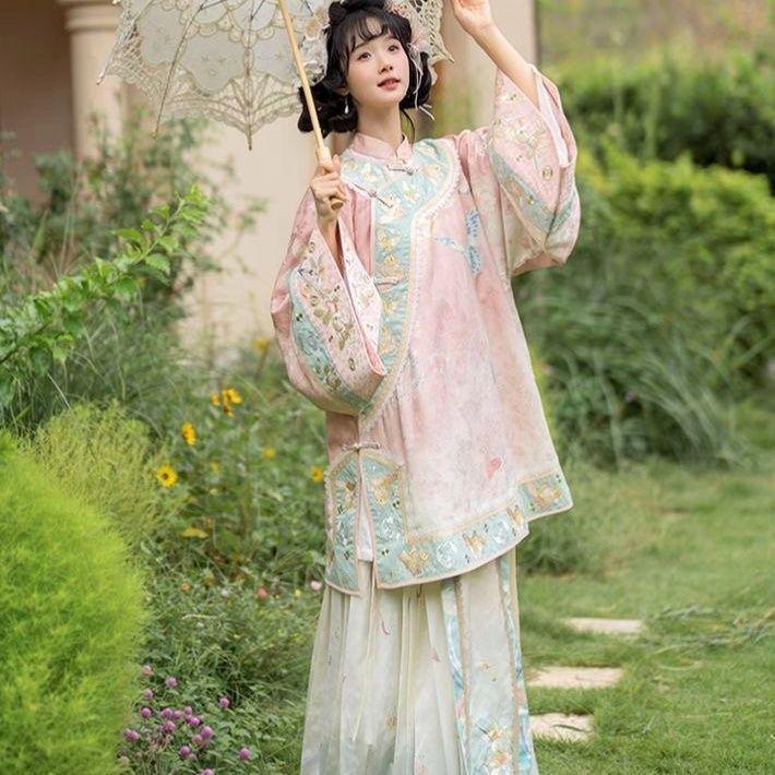 Hanfu Roz Set Qipao Dinastia Qing: Fustă Diagonală Mian cu Decolteu Rotund și Față Deschisă Imprimată - Stil Nou Curte Chineză