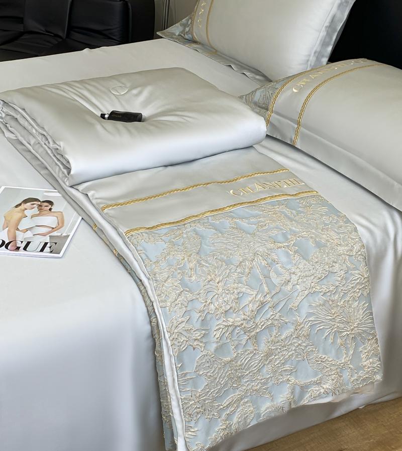 1 Set Light Luxury Wind Lace Silk Class A High Count Bedding Duvet Quilt  Air Conditioner Quilt Cool Summer 150X200 200X230