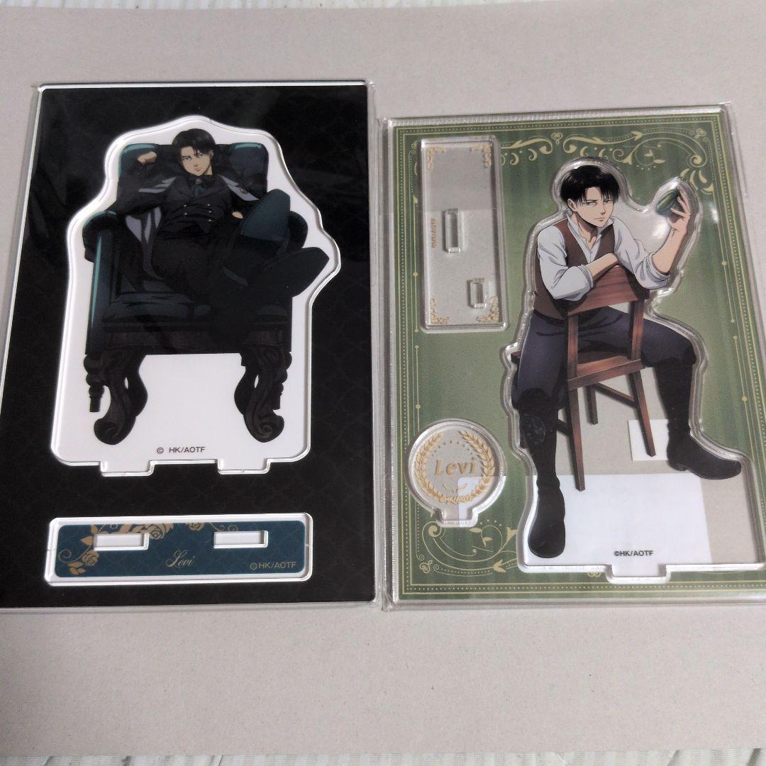 Used Attack on Titan Acrylic Stand Levi